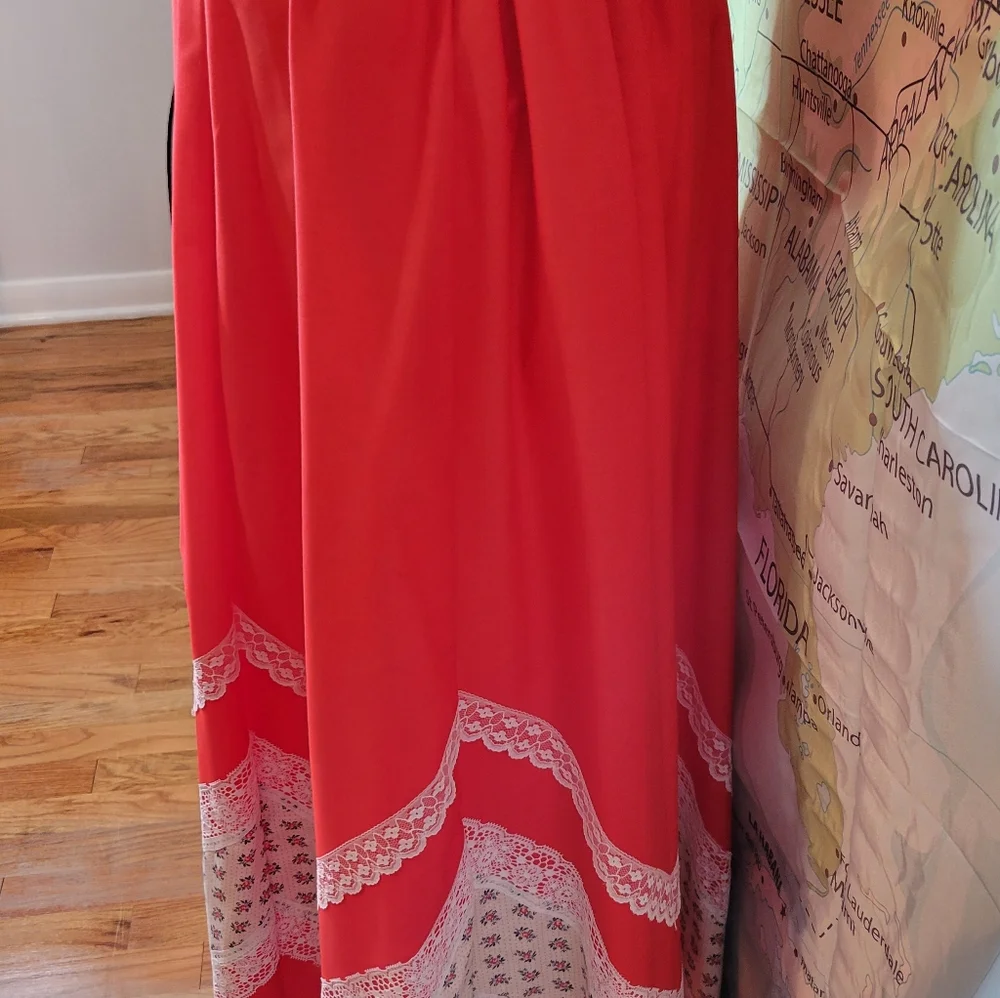 Vintage 1970s Carefree Fashions Red Lace Trim Maxi Skirt - Picture 4 of 16